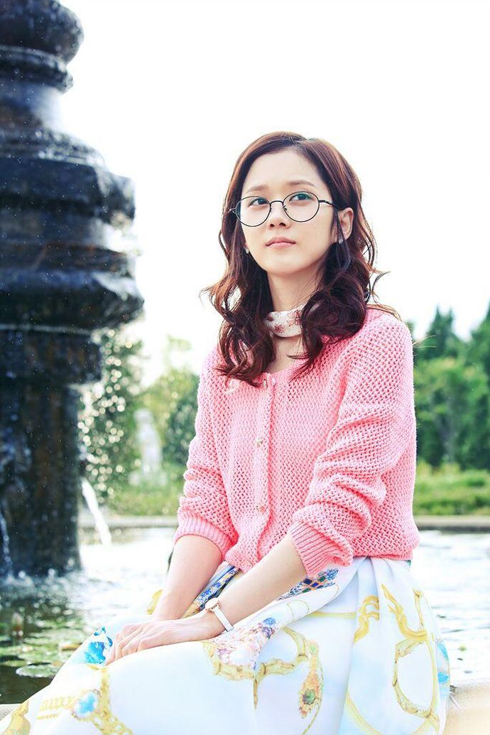 fated to love you a stunned jang nara more stills news leads