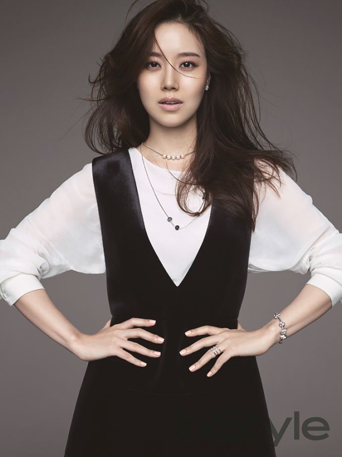 Moon Chae Won Is In An Enticing Mood For InStyle Koreas 