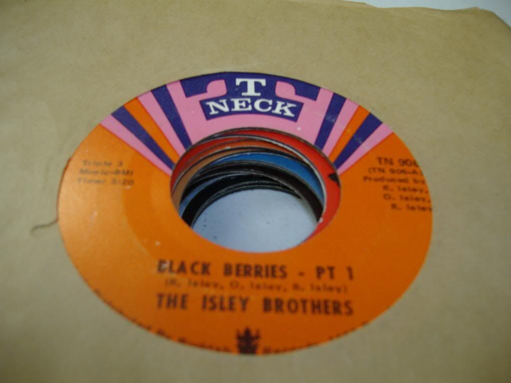 ISLEY BROTHERS - Black Berries Pt 1 (pt 2)