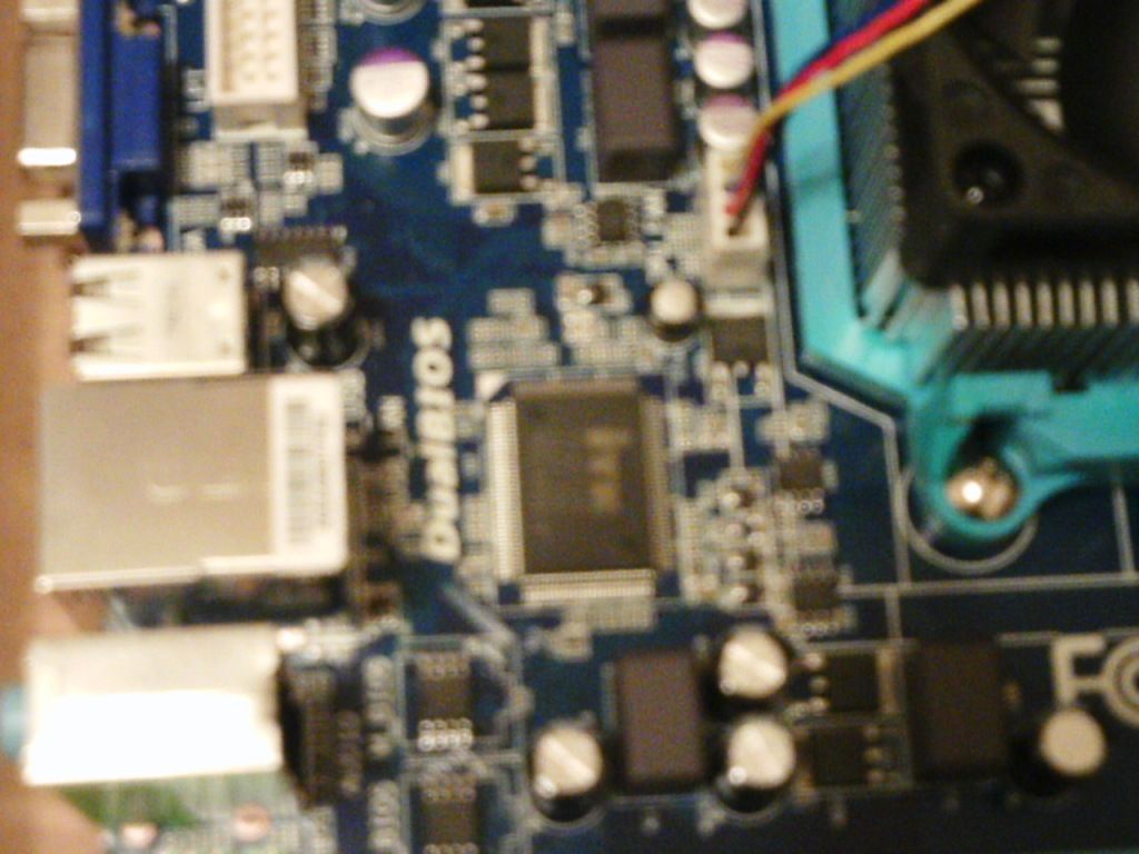 [SOLVED] Motherboard Beep, what does it mean? Tech Support Forum
