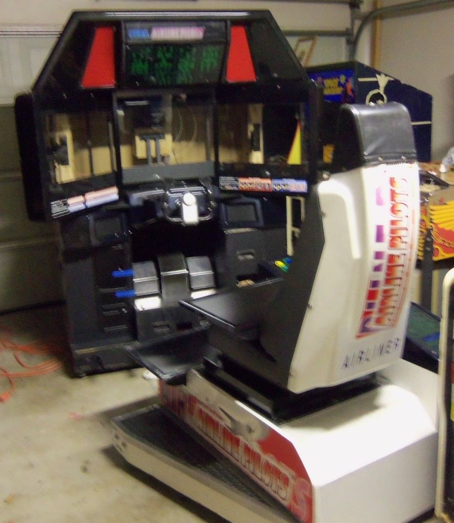 Deluxe Sega Airline Pilots in the arcade! Museum of the Game