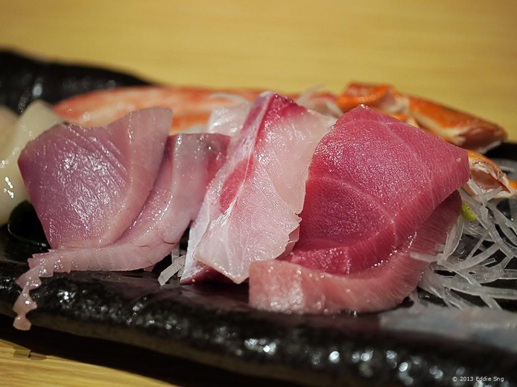 Sushi Kanda Sashimi Platter photo JapaneseDinnerBKKDec201304.jpg