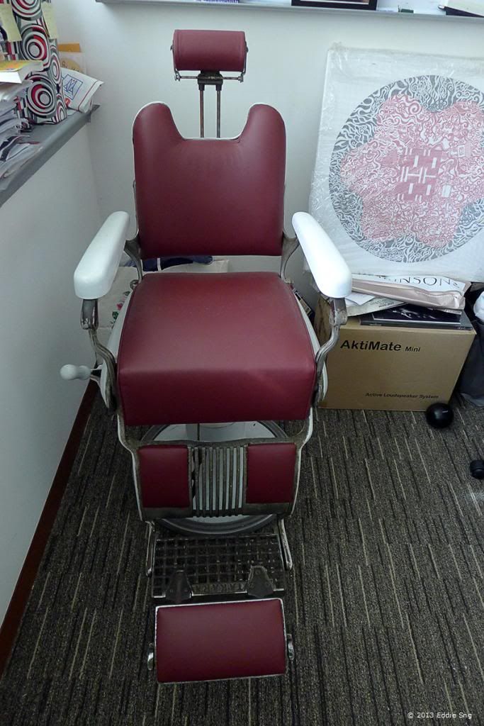 Massi's Barber Chair photo Massi01.jpg