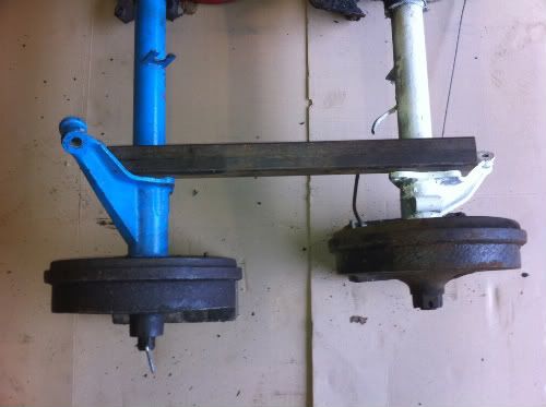 http://i1093.photobucket.com/albums/i438/dubspares/straight%20axle/03.jpg