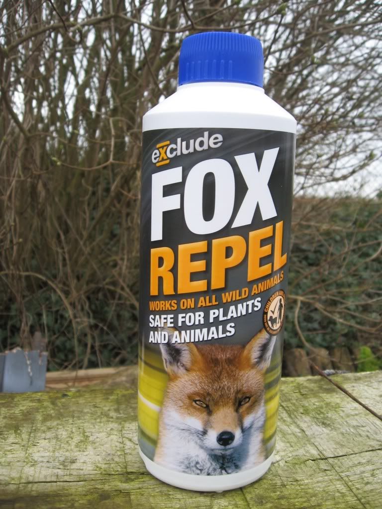 Fox Repellent foxes rabbits deer organic safe 900g pack use round bins ...